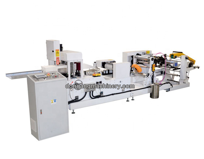 Wall structure high speed napkin paper 1/4 folding machine